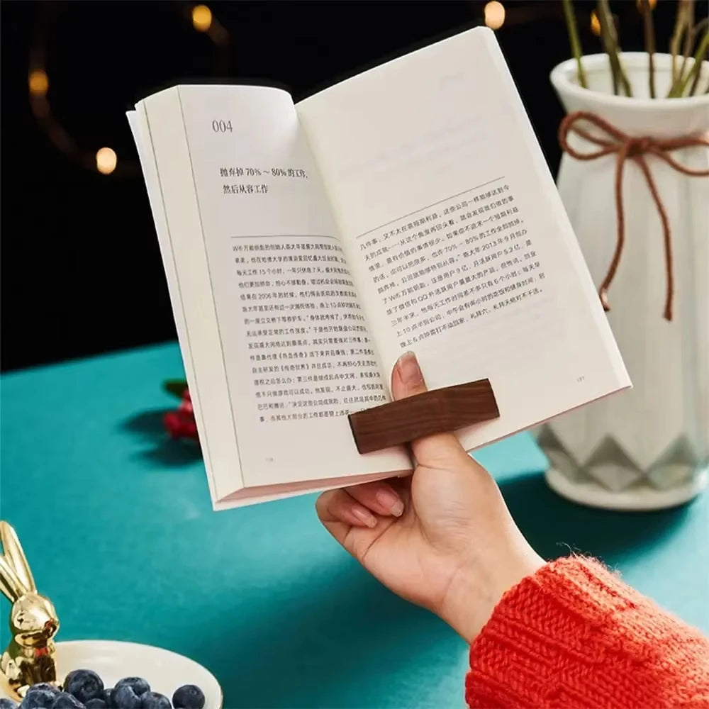 Premium Wooden Thumb Bookmark™